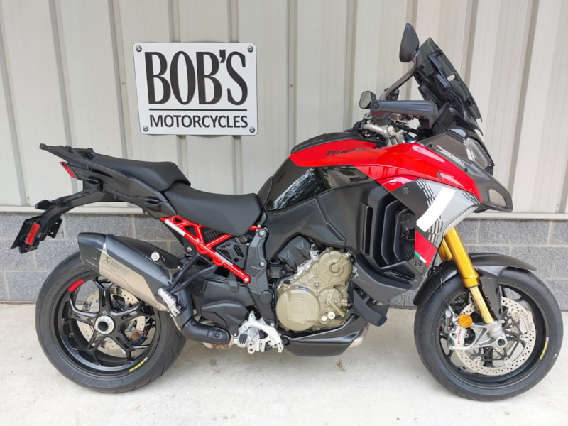 2026 DUCATI Multistrada V4 Pikes Peak