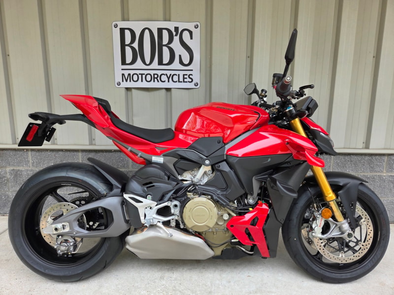 2026 DUCATI Streetfighter V4 S