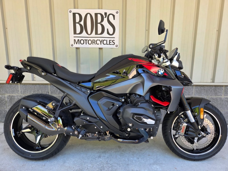 2026 BMW R 1300 R