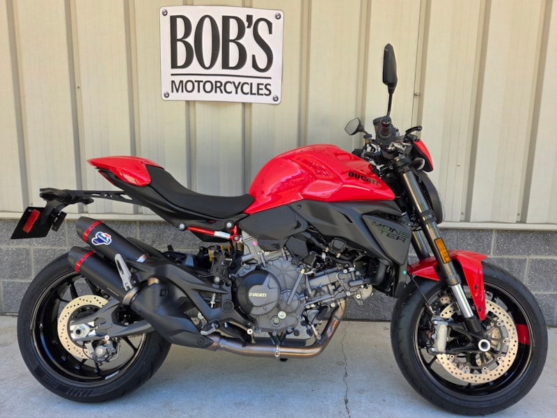 2026 DUCATI Monster + V2