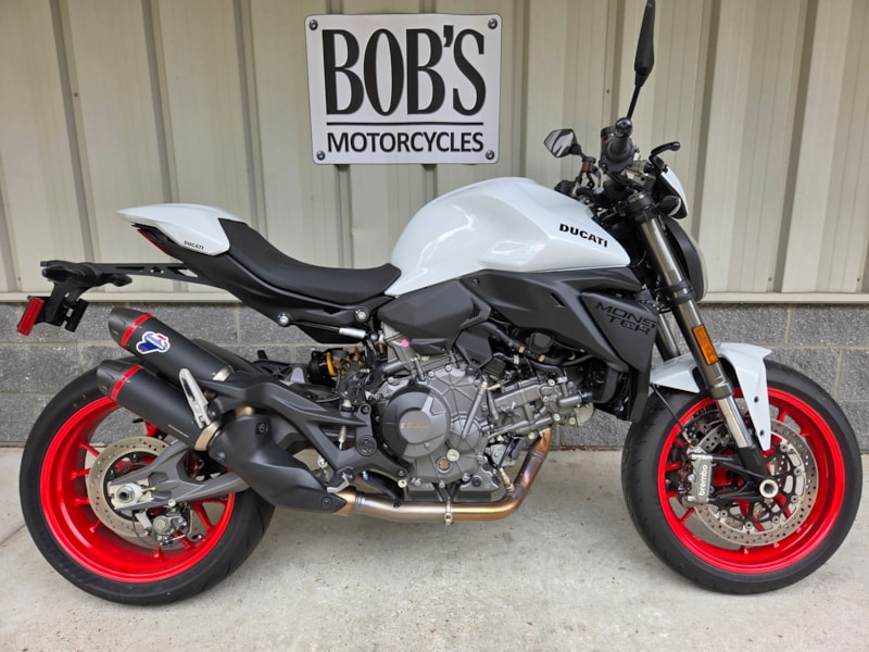2026 DUCATI Monster + V2