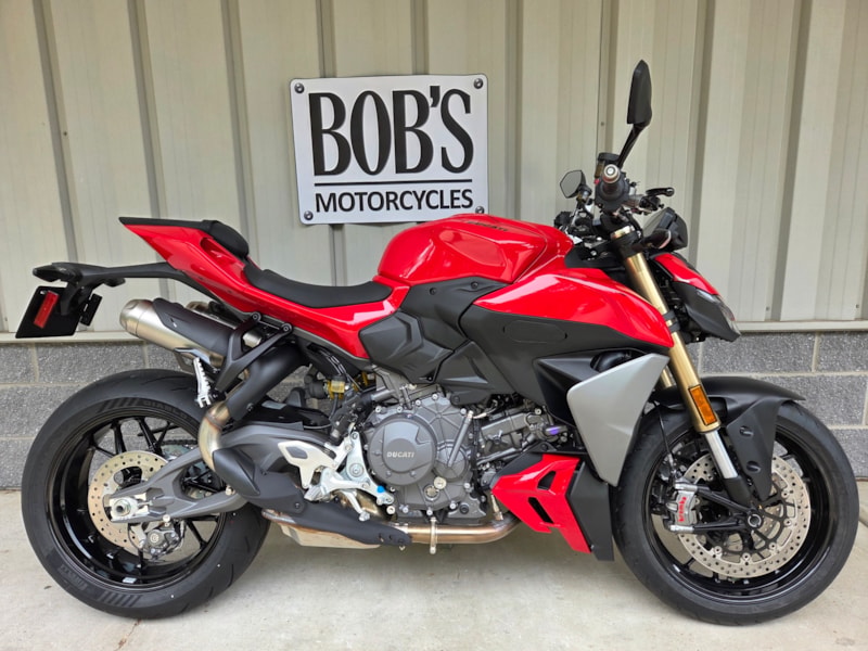 2026 DUCATI Streetfighter V2