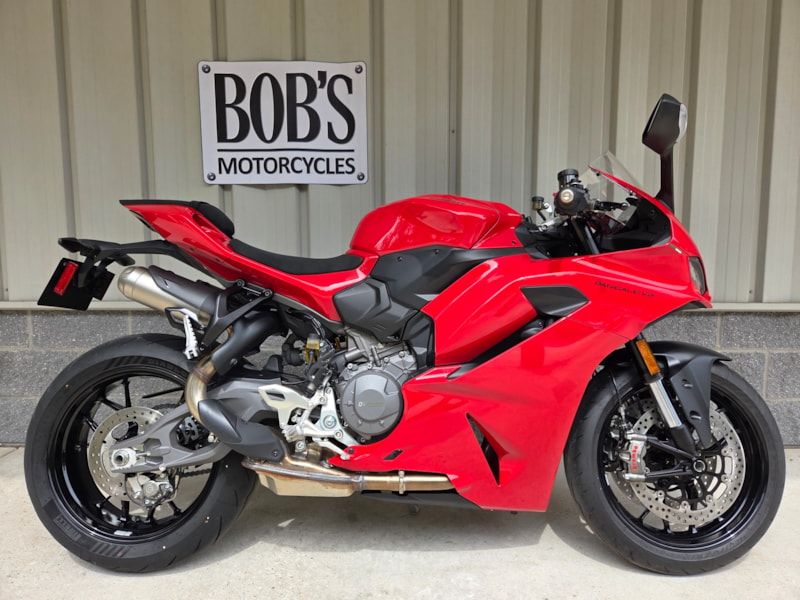 2026 DUCATI PANIGALE V2