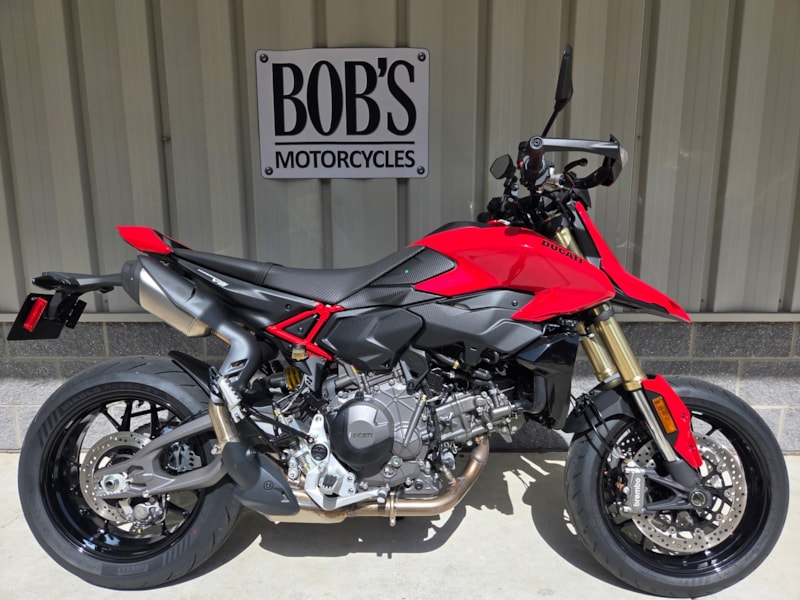2026 DUCATI Hypermotard V2