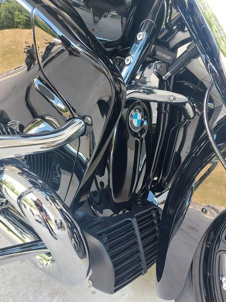 2023 BMW R 18 Transcontinental - Black Storm Metallic