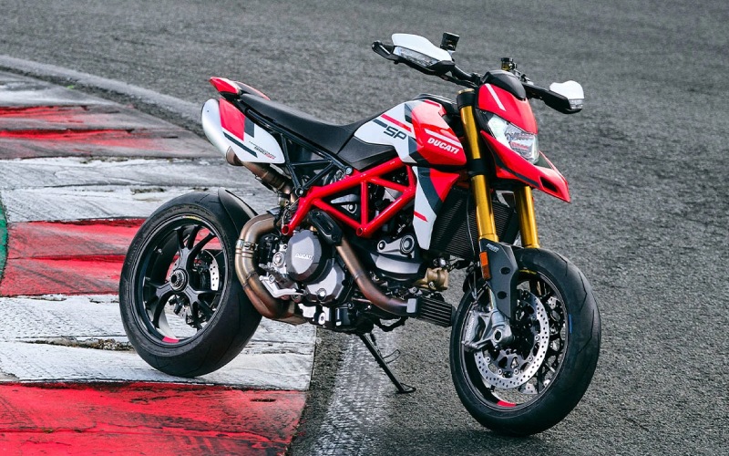 Rev Up Your Ride with the 2025 Ducati Hypermotard 950 near Washington, D.C.