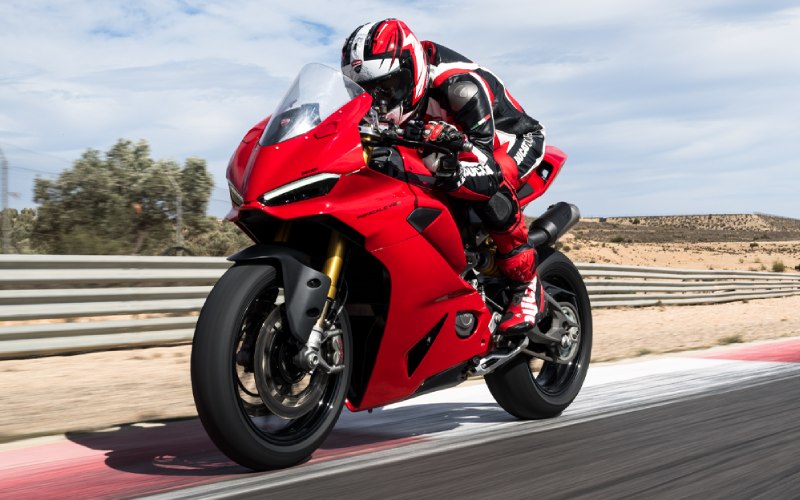 Why the 2025 Ducati Panigale V2 is Perfect for Riders near Arlington, VA