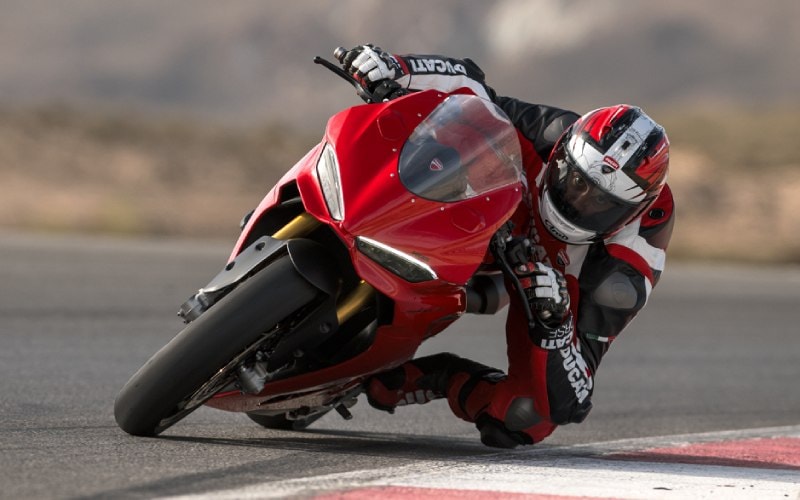 Unleashing Pure Performance: the 2025 Ducati Panigale V2 near Washington, D.C.