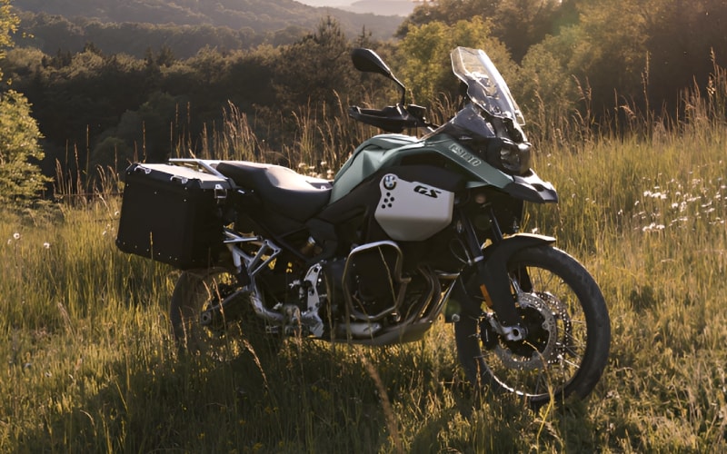 Which Seat Height Options on the 2026 BMW F 900 GS Adventure Suit Riders near Manassas, VA?