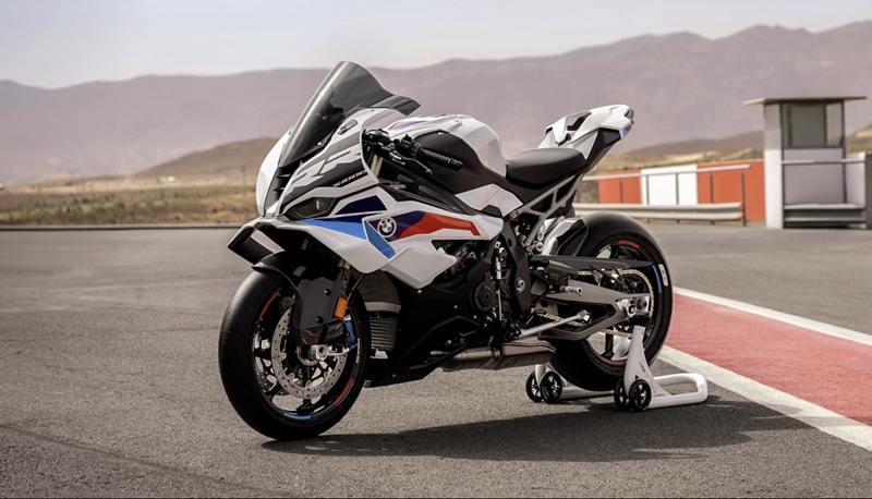 Do the Winglets on the 2026 BMW S 1000 RR Deliver Real Stability Benefits for Washington, D.C. Riders?