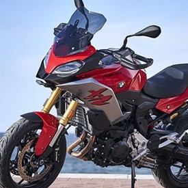 BMW F900 XR