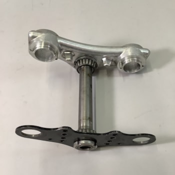 Upper and lower Triple Tree and Yoke Assembly with Damper Track for BMW /6 and /7 Series