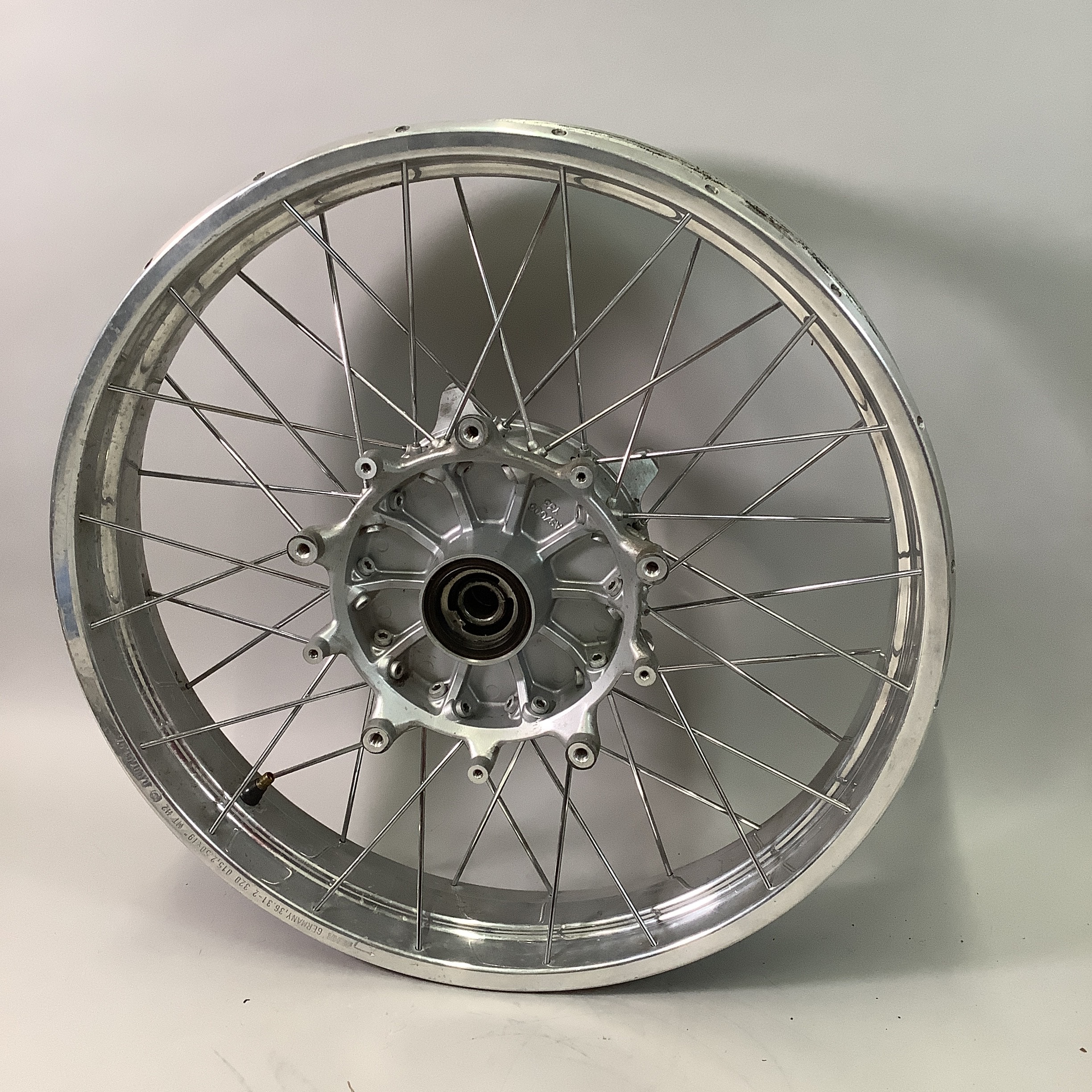 Front Rim for BMW R1100/R1150GS 94-99 | Bob’s Motorcycle’s – Jessup, MD