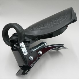 Denfeld Rear Solo Seat, Fender Mount