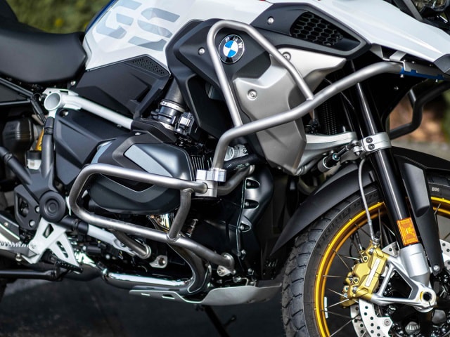 AltRider Upper Crash Bar Adapter Kit for the BMW R 1250 GS | Bob’s ...